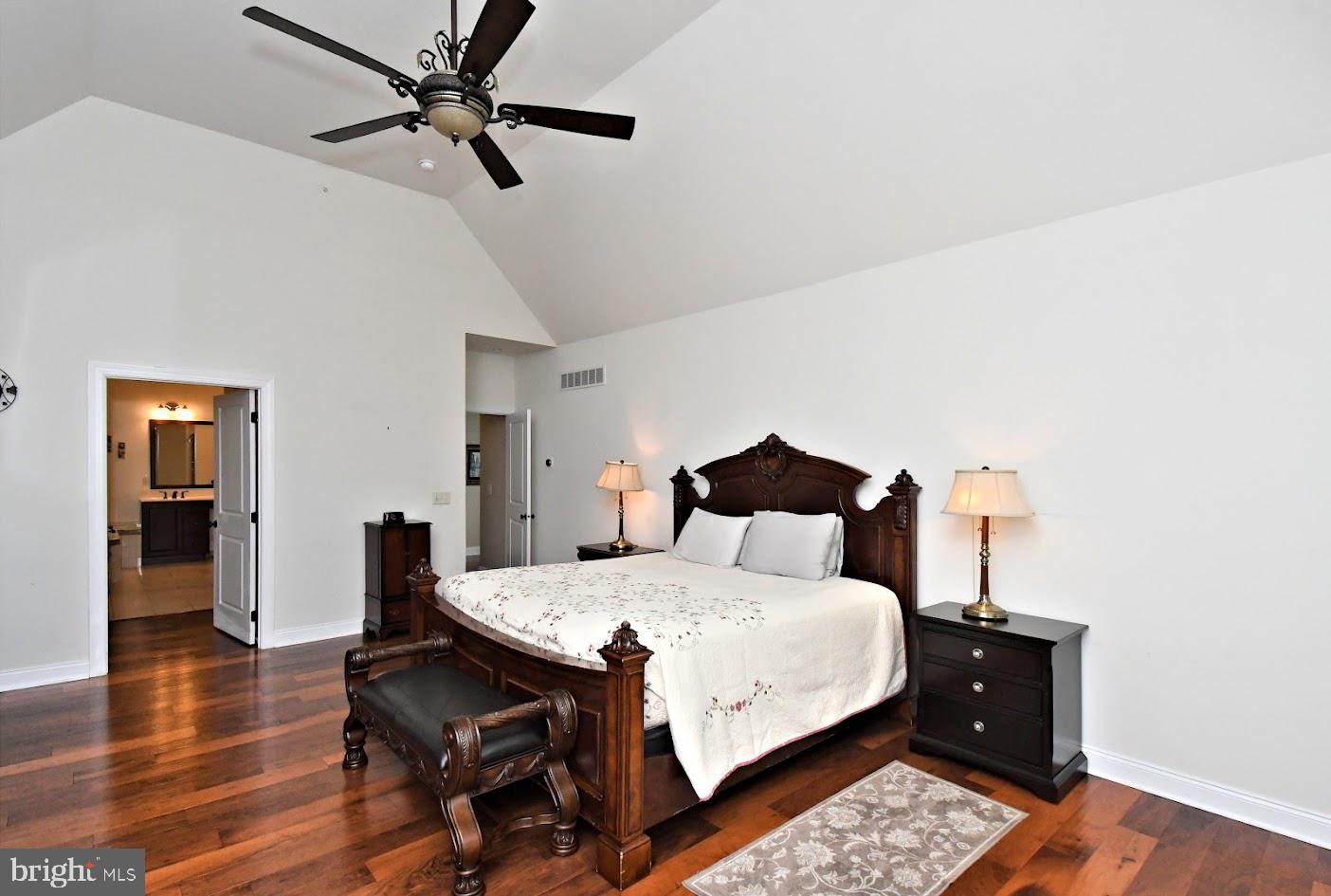 NEW BRITAIN WOODS - Residential