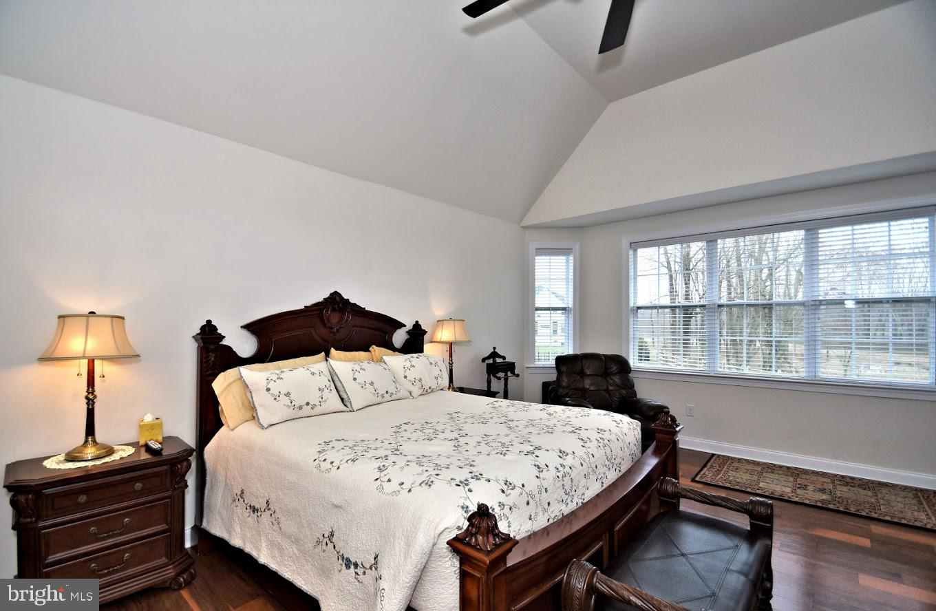 NEW BRITAIN WOODS - Residential