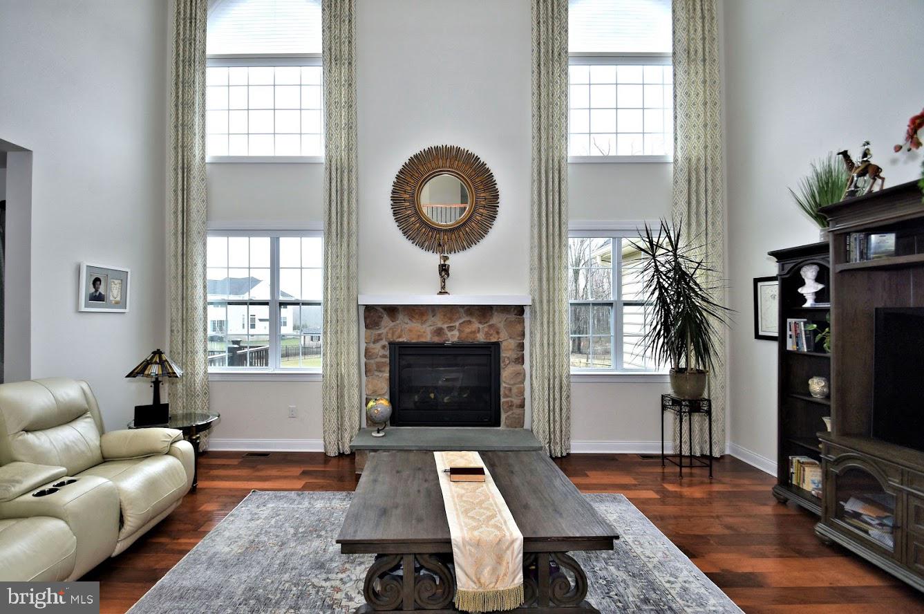 NEW BRITAIN WOODS - Residential