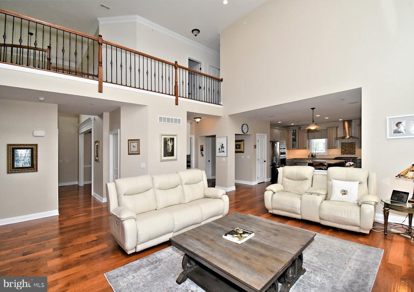 NEW BRITAIN WOODS - Residential