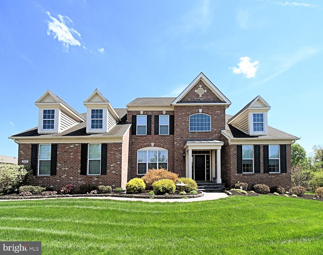 NEW BRITAIN WOODS - Residential