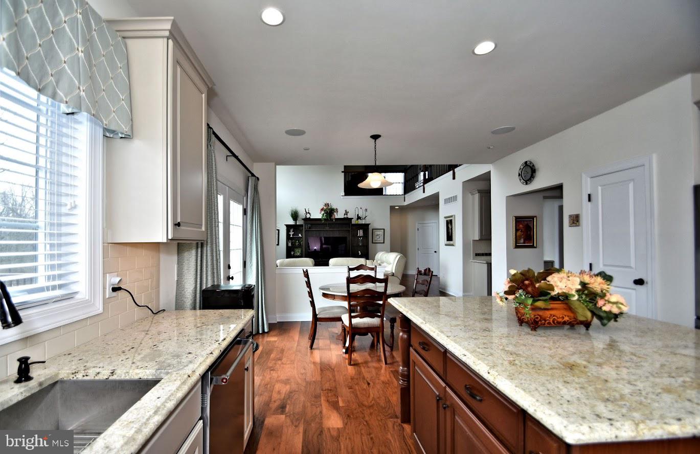 NEW BRITAIN WOODS - Residential