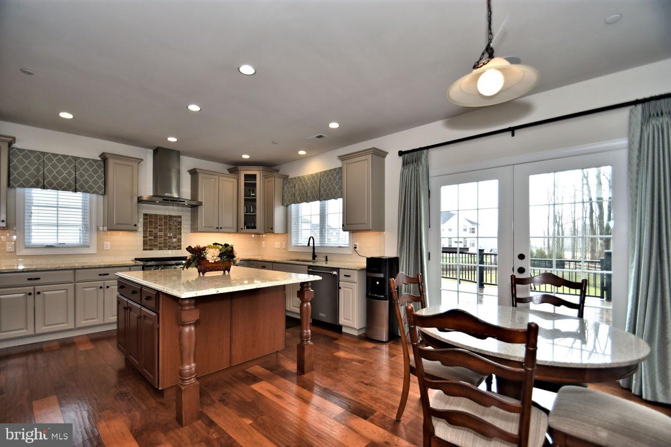 NEW BRITAIN WOODS - Residential