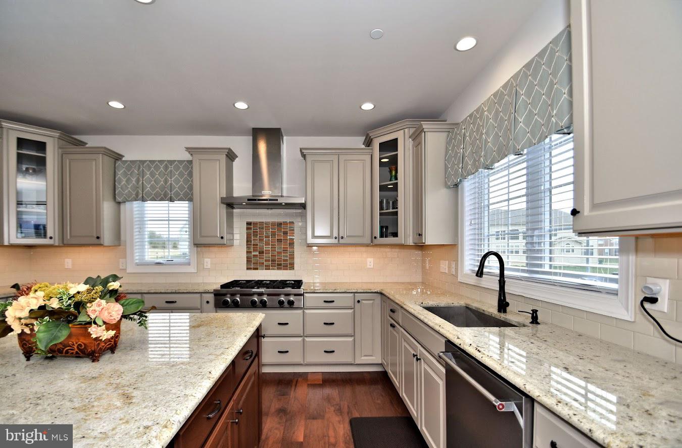 NEW BRITAIN WOODS - Residential