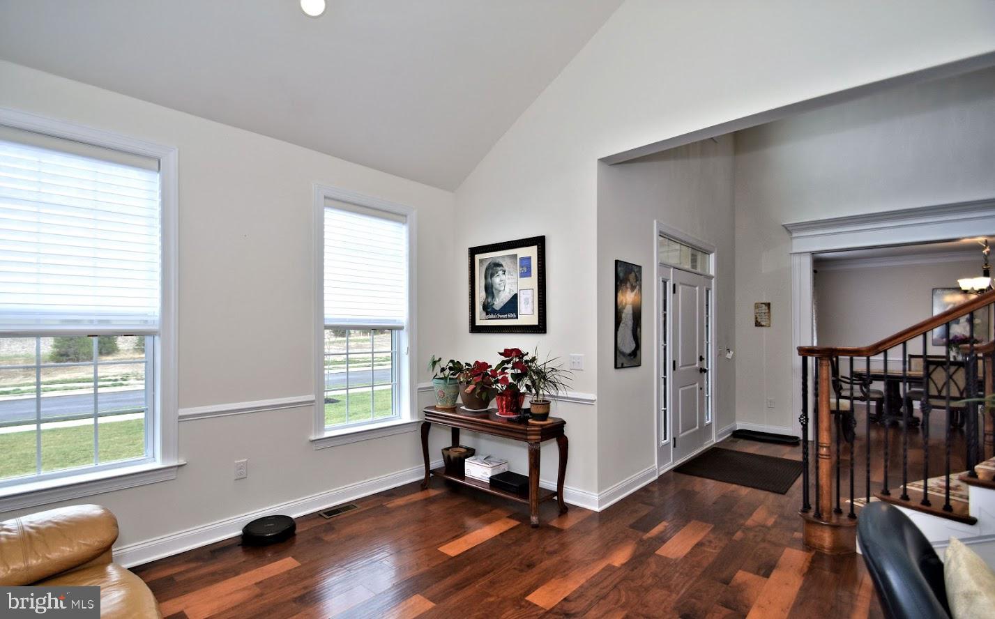 NEW BRITAIN WOODS - Residential
