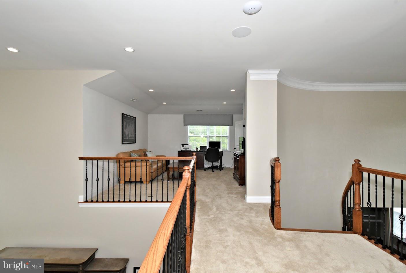 NEW BRITAIN WOODS - Residential