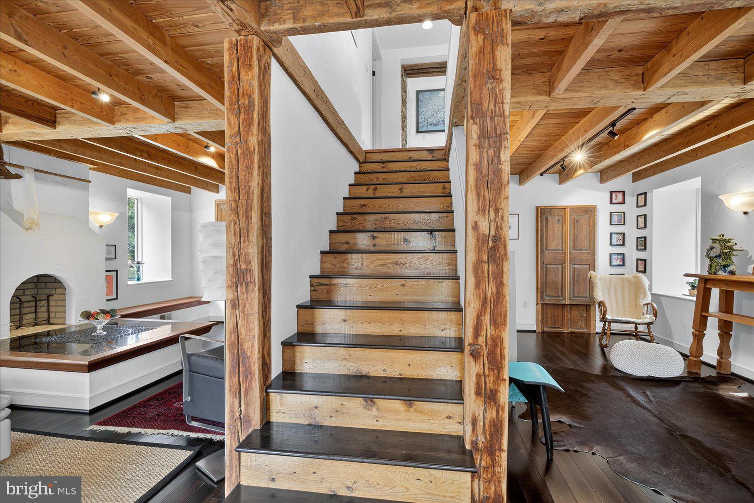 NONE, RURAL - Residential