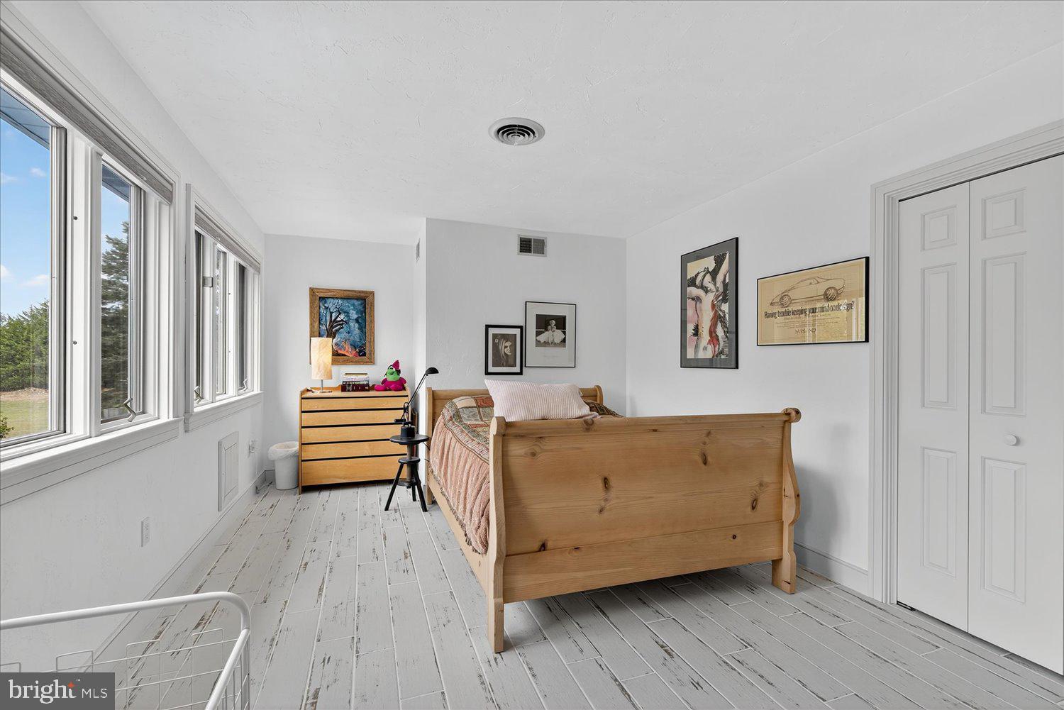 NONE, RURAL - Residential