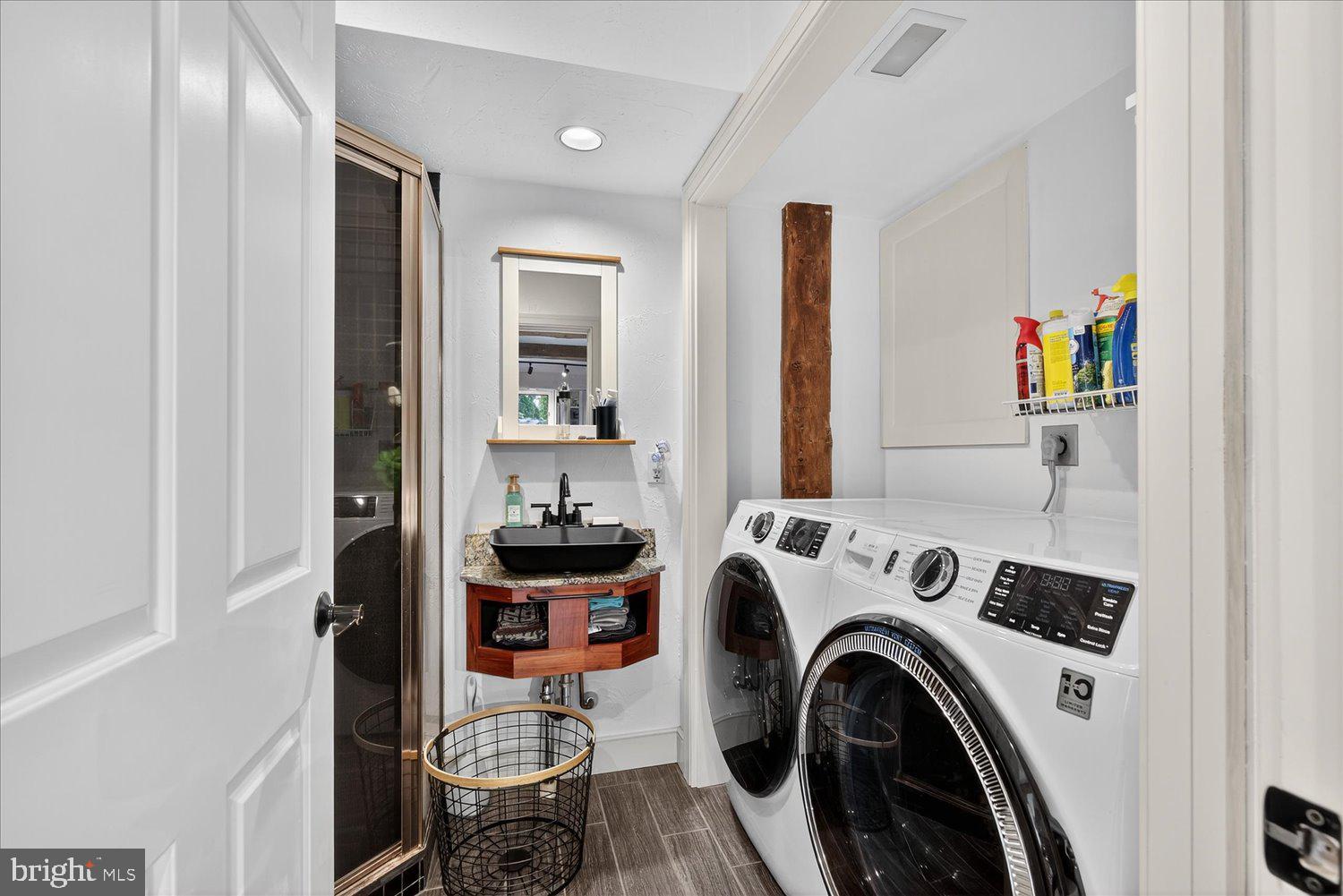 NONE, RURAL - Residential