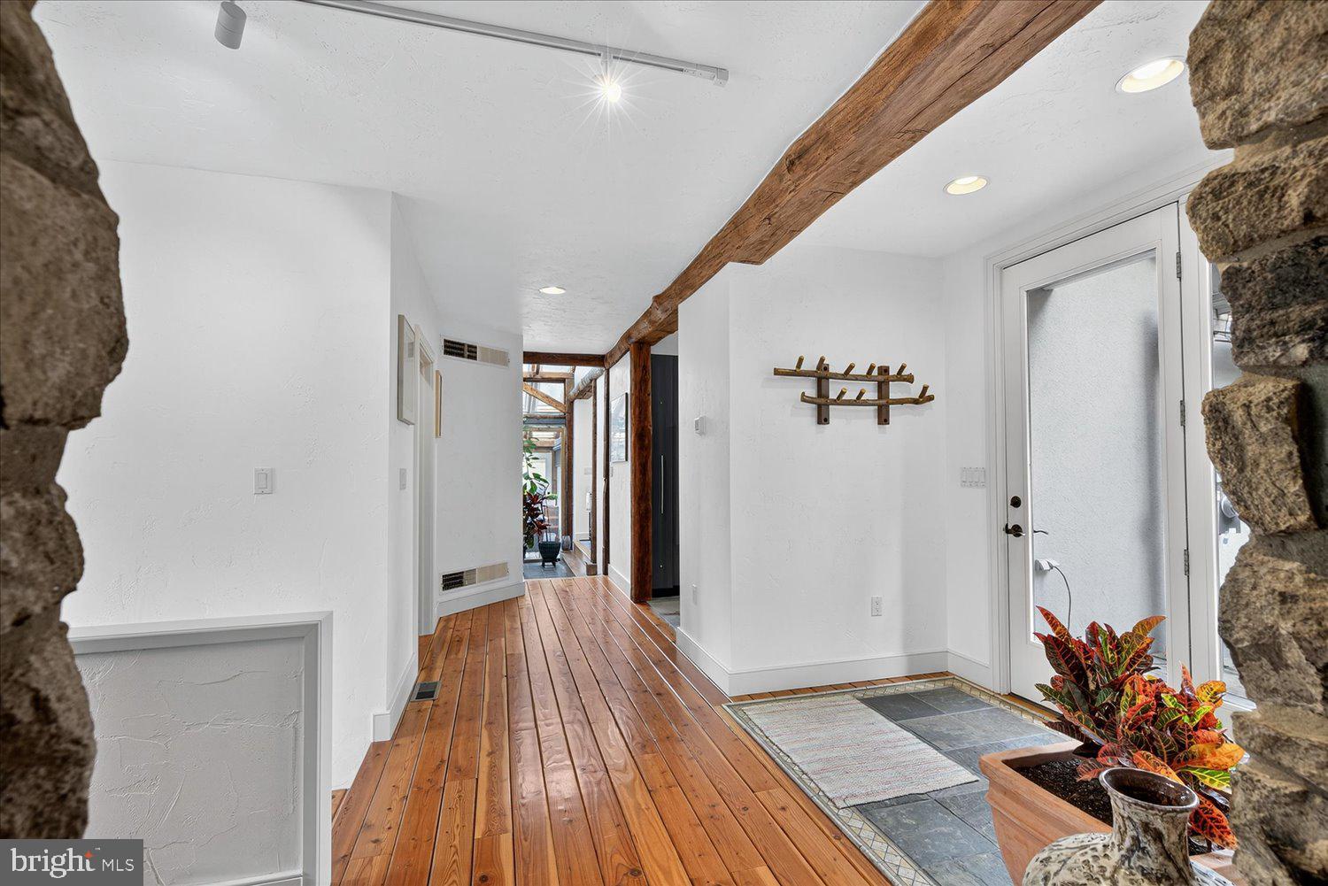 NONE, RURAL - Residential