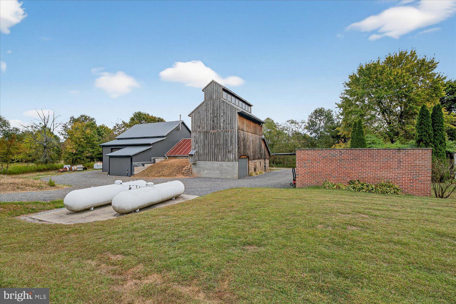 NONE, RURAL - Residential