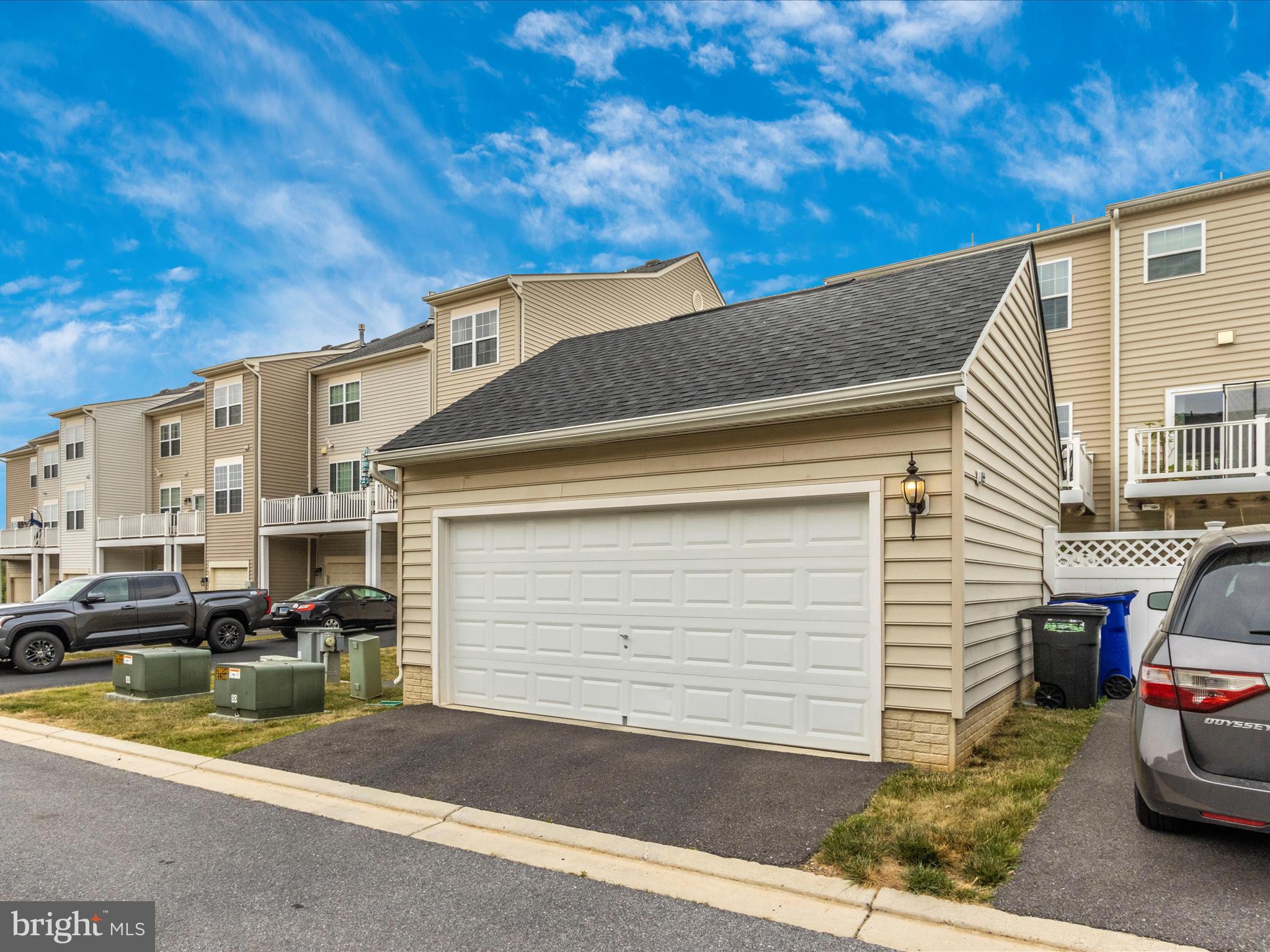 LINTON AT BALLENGER - Residential