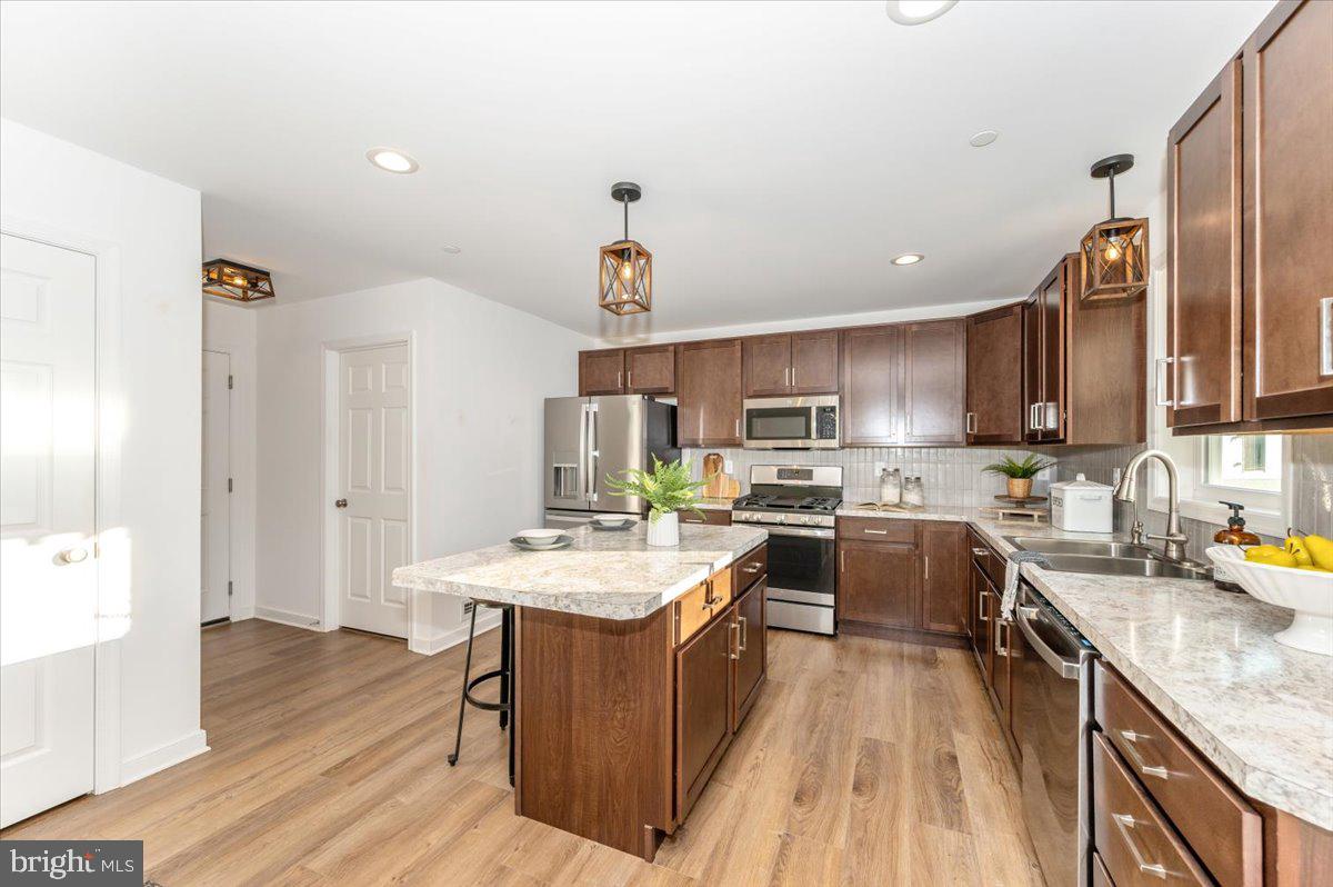 SHENANDOAH ESTATES - Residential