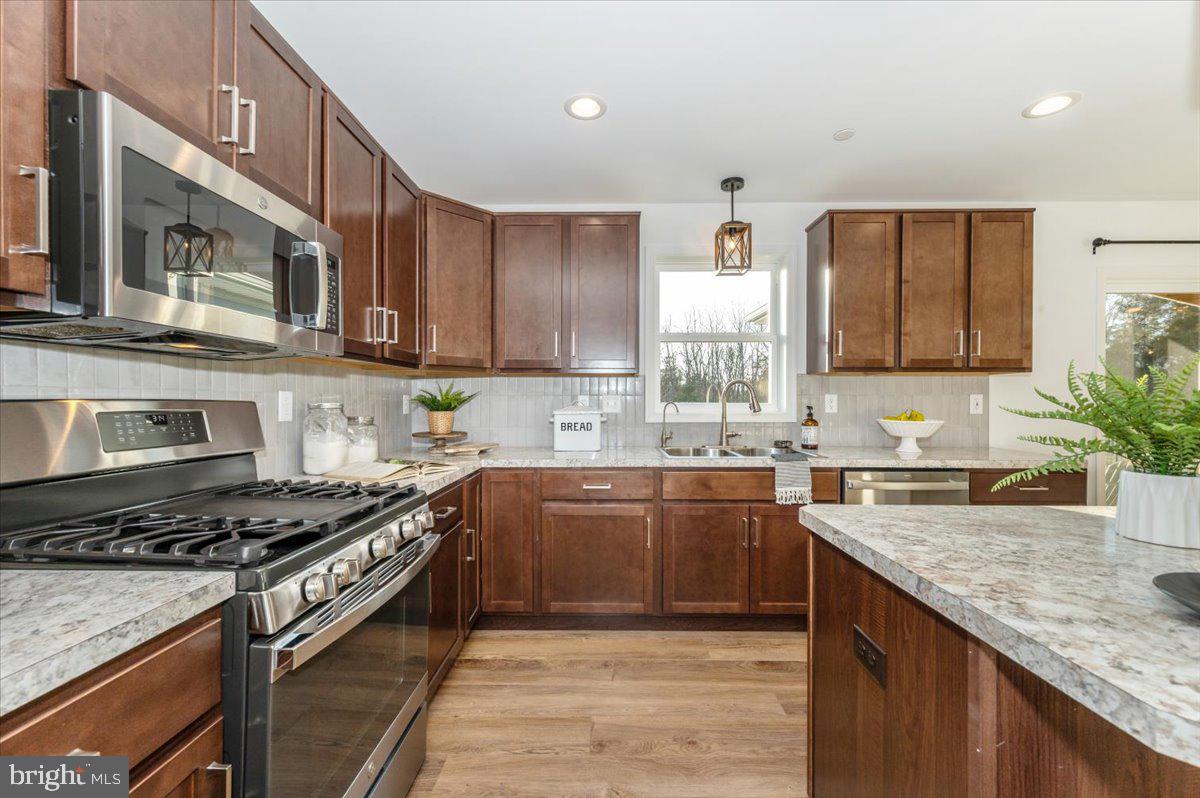 SHENANDOAH ESTATES - Residential