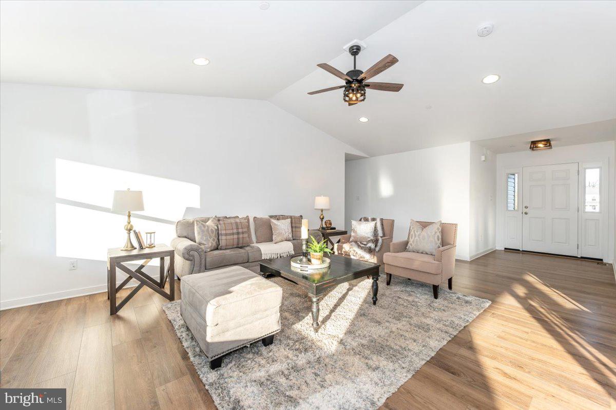 SHENANDOAH ESTATES - Residential