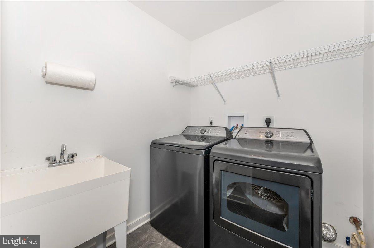 SHENANDOAH ESTATES - Residential