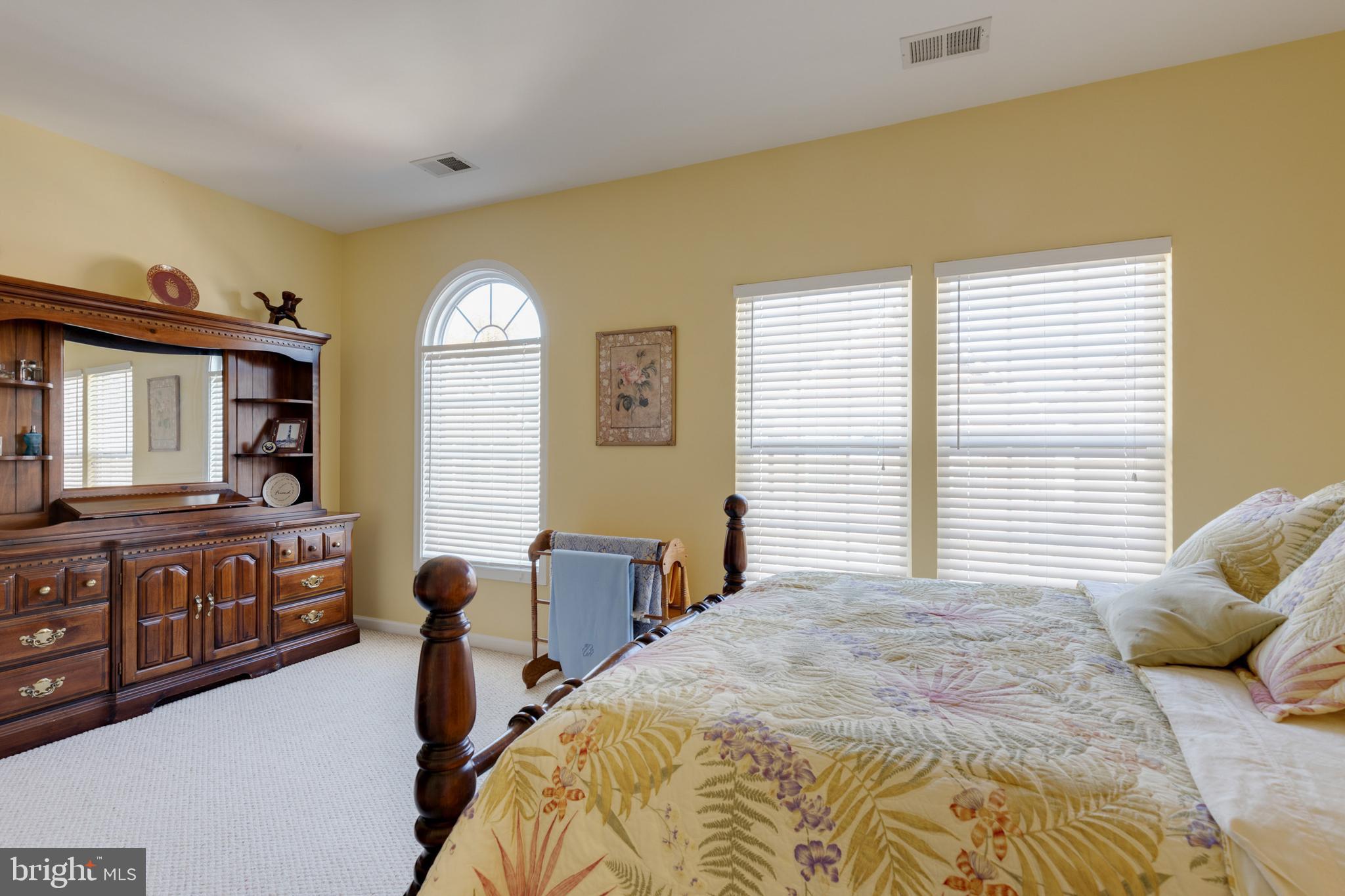INLET COVE - Residential