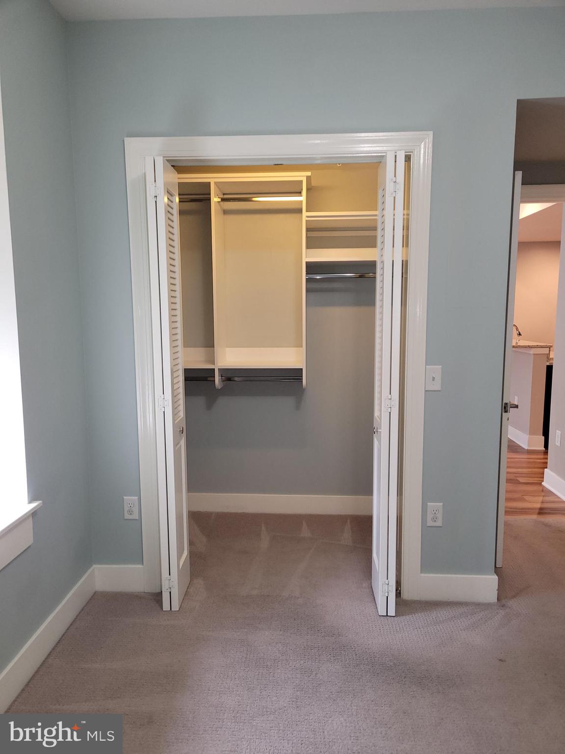 LUX - Residential Lease