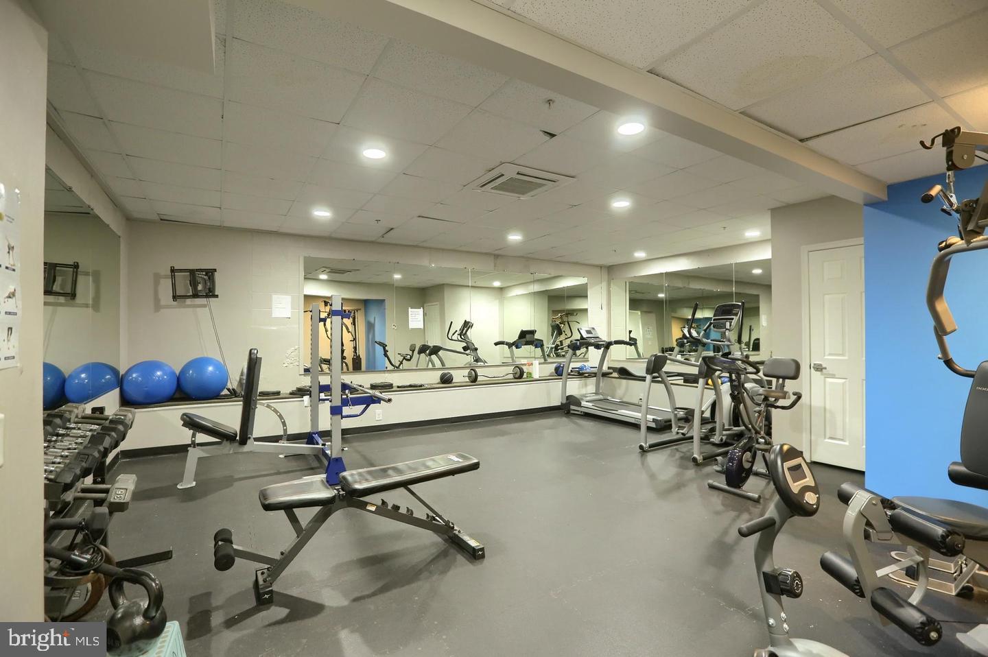 LUX - Residential Lease