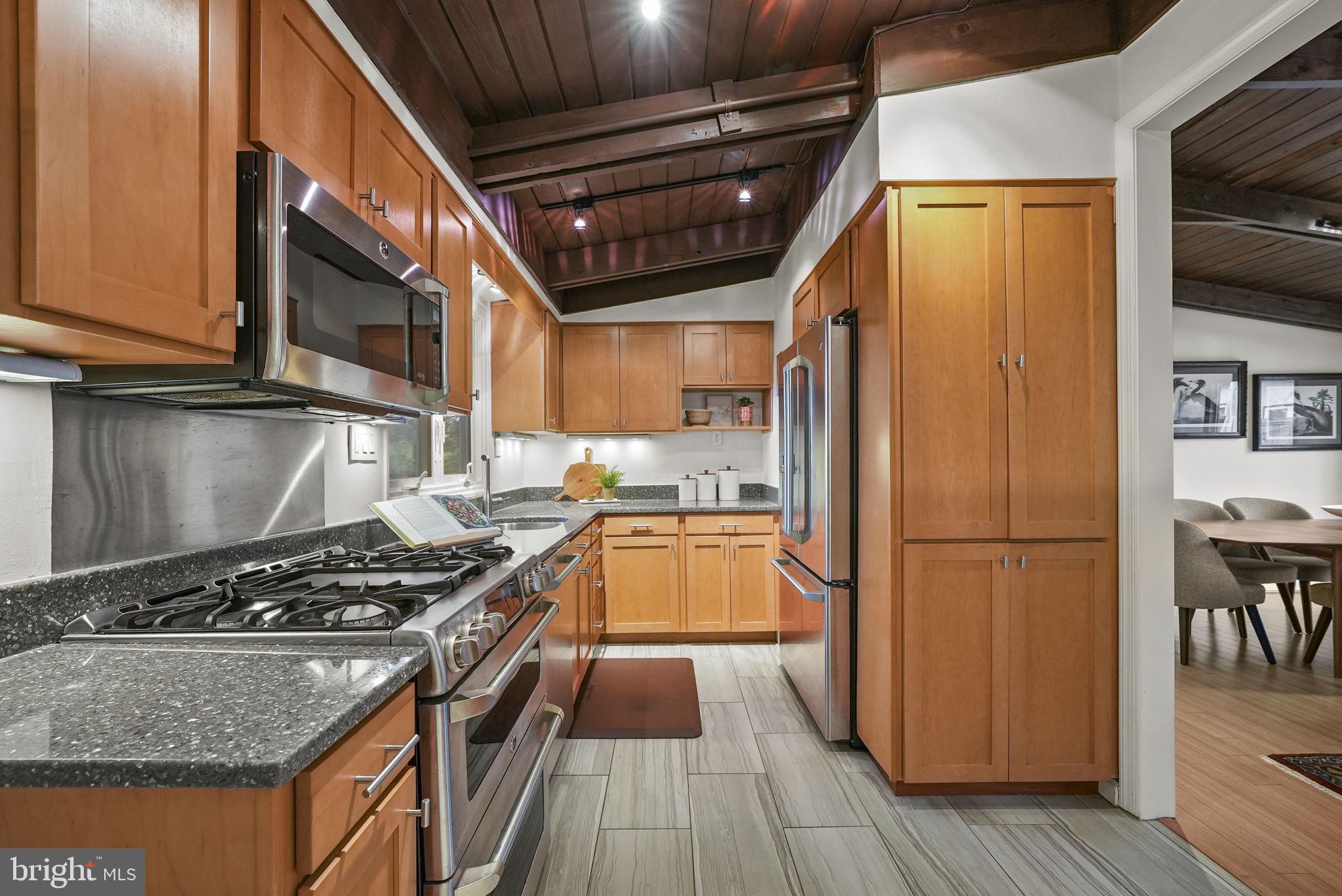 HOLMES RUN ACRES - Residential