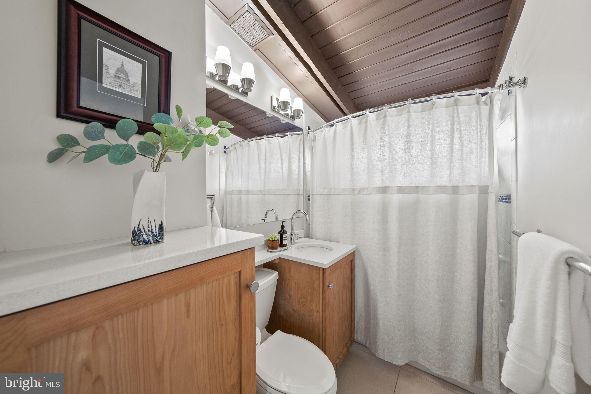 HOLMES RUN ACRES - Residential
