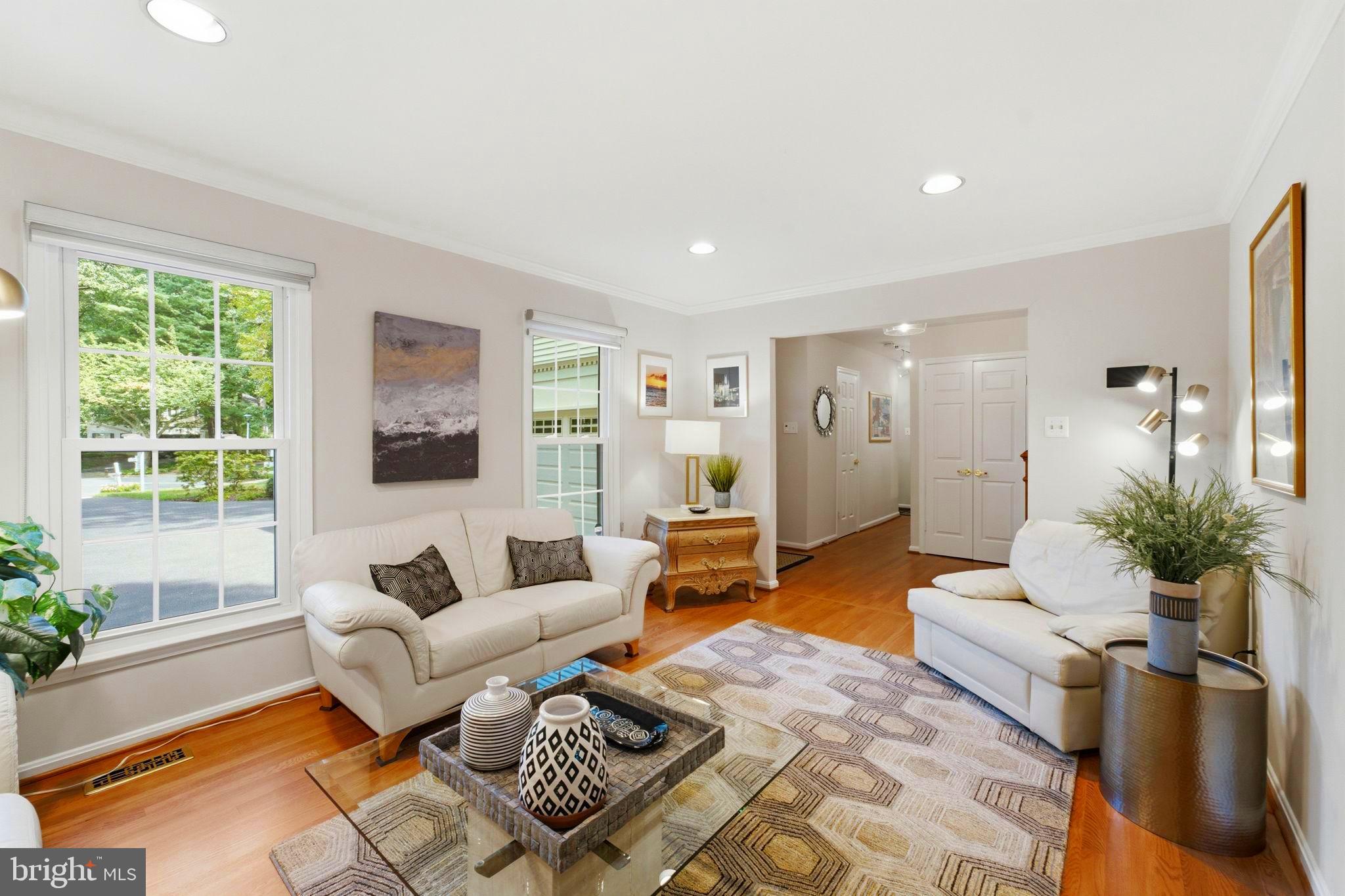 1426 FALLSWOOD