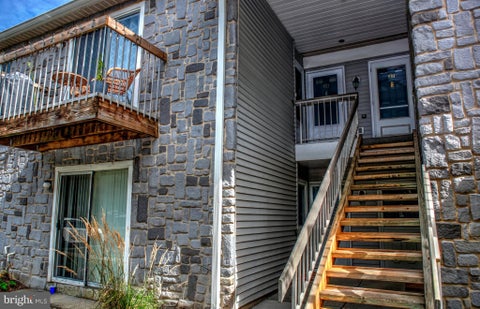 Townhouse For Rent - 26 Coral Tree Court<br/> LAWRENCEVILLE, NJ 08648