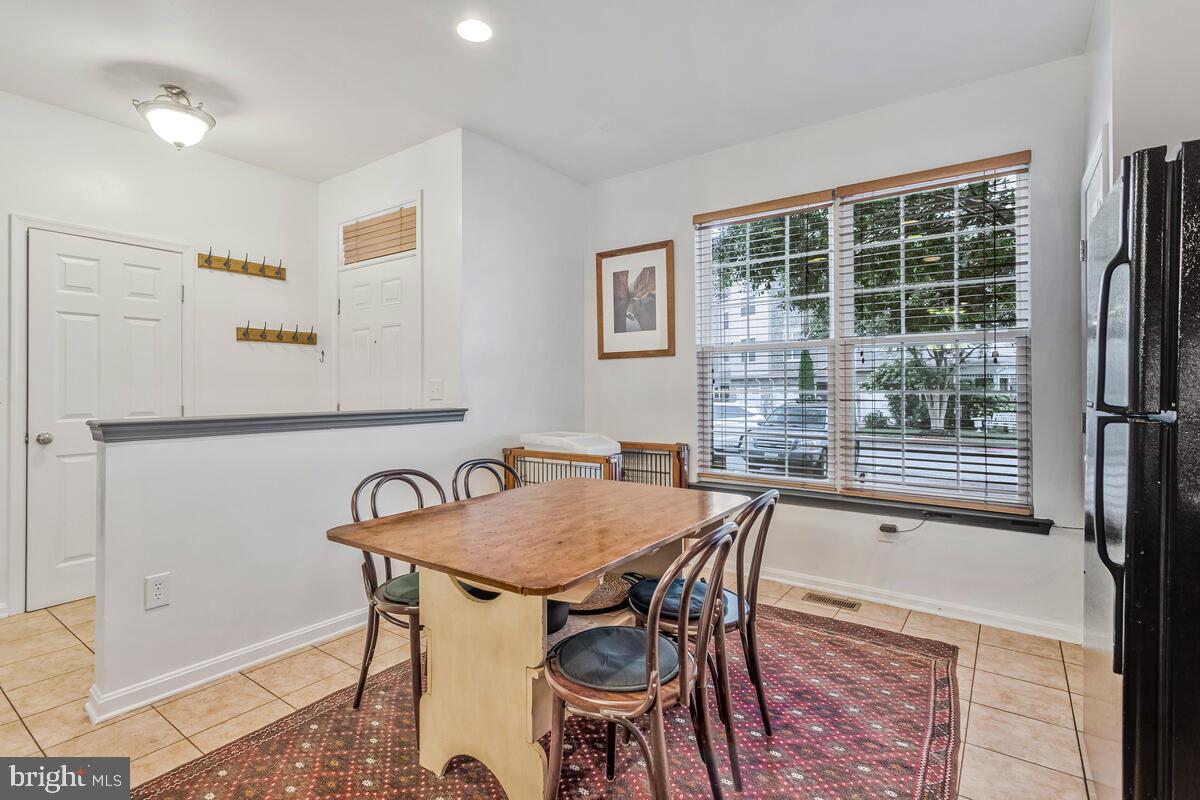 SAN FRANCISCO BY THE BAY - Residential