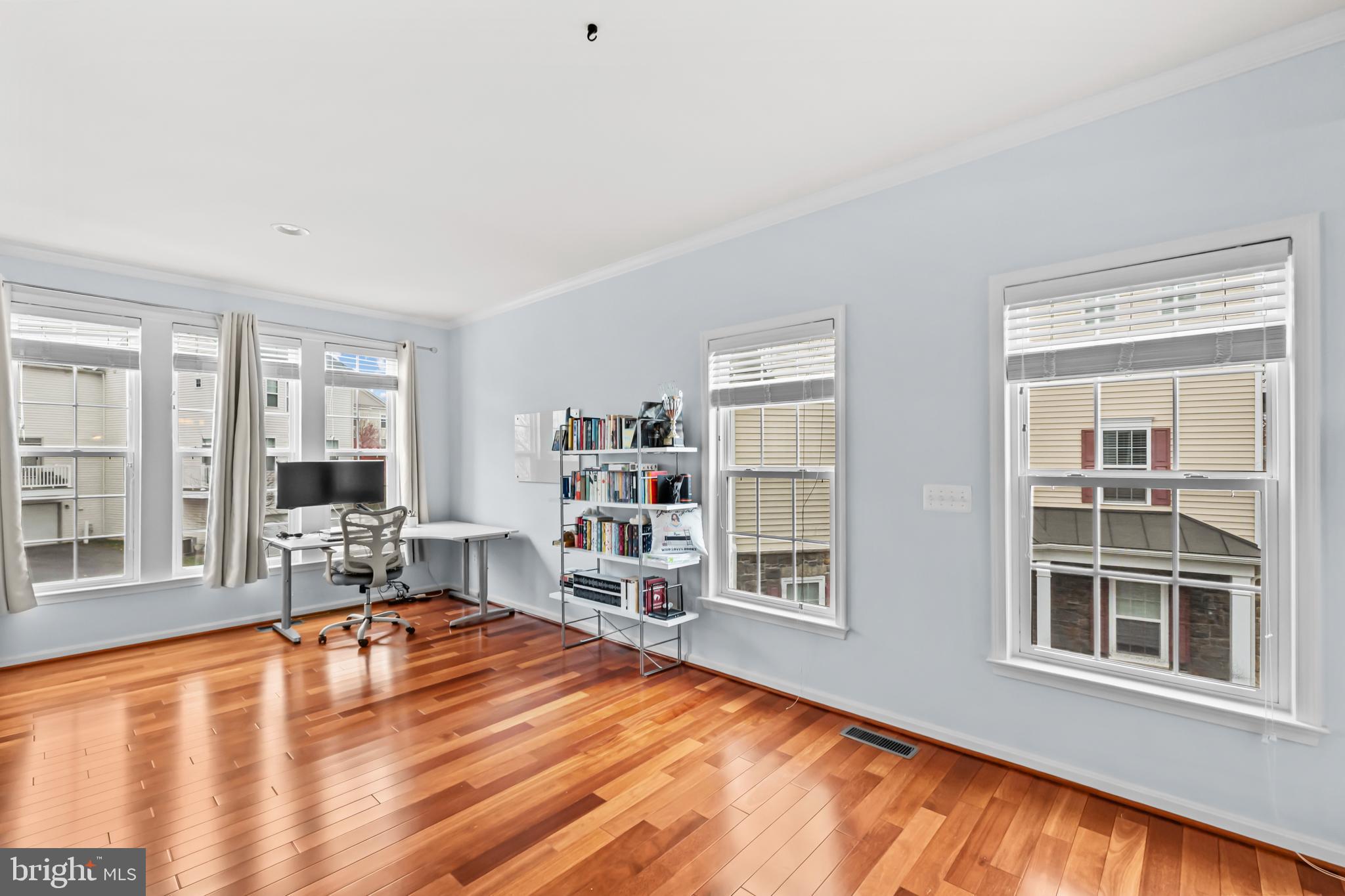 BRAMBLETON OVERLOOK - Residential