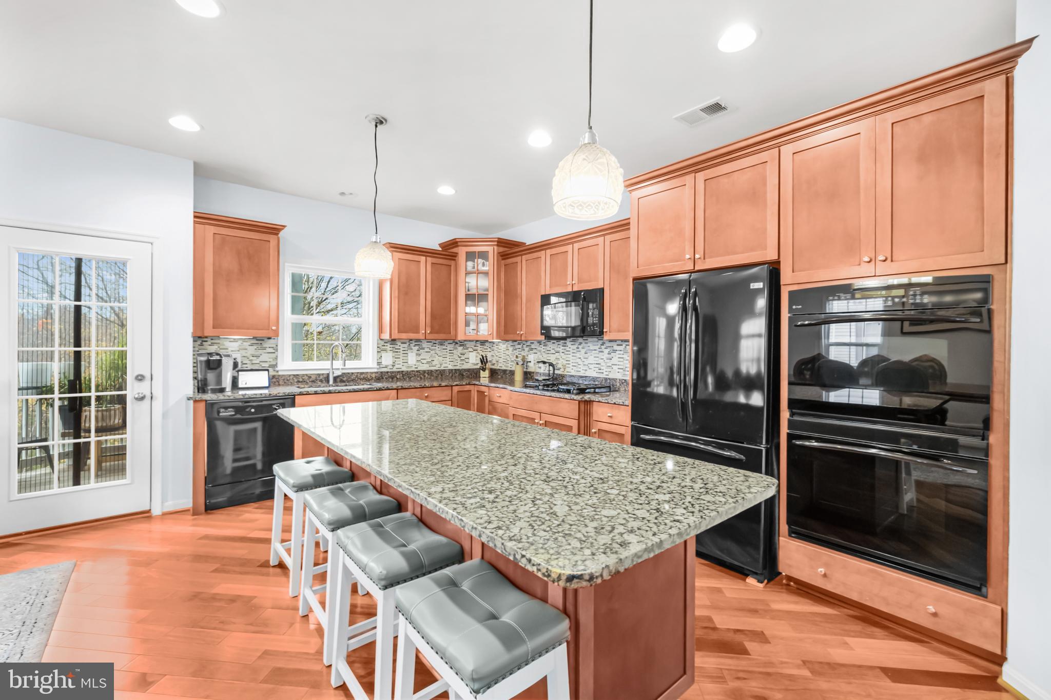 BRAMBLETON OVERLOOK - Residential