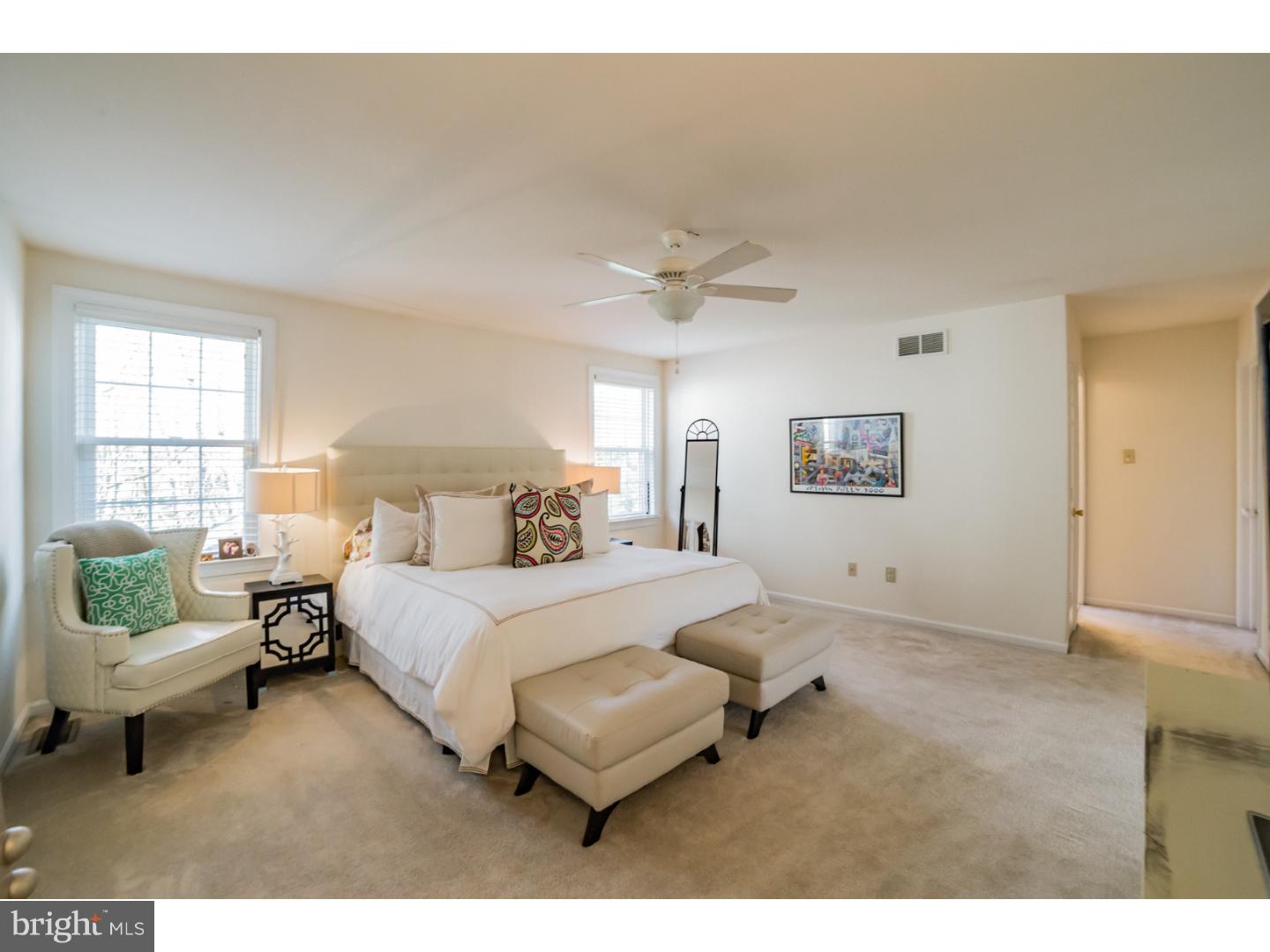 MEADOW VIEW ESTS - Residential