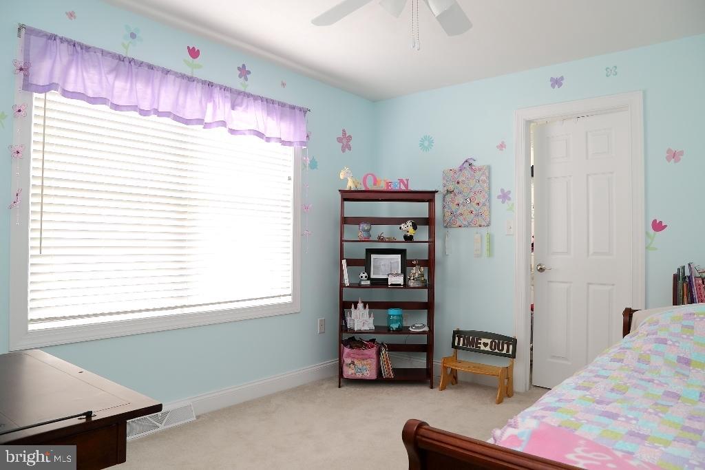 CEDAR HOLLOW - Residential