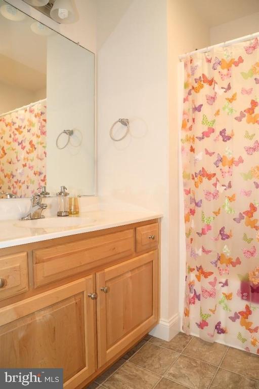 CEDAR HOLLOW - Residential