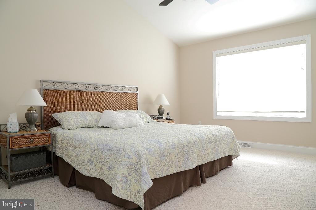 CEDAR HOLLOW - Residential