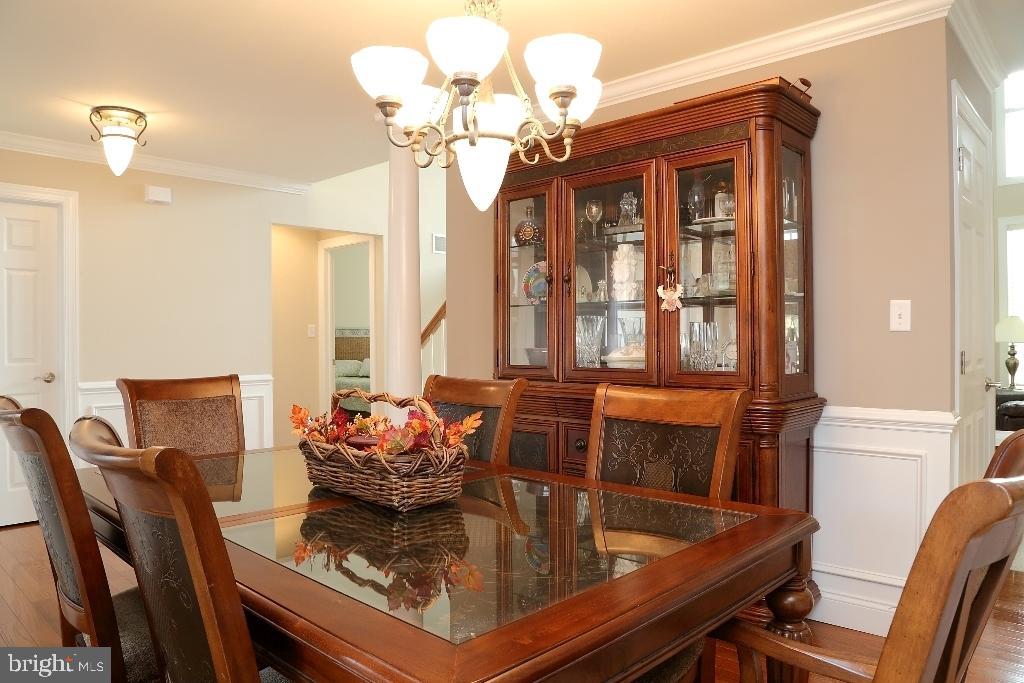 CEDAR HOLLOW - Residential