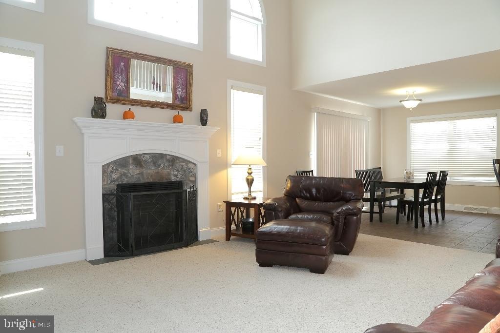 CEDAR HOLLOW - Residential