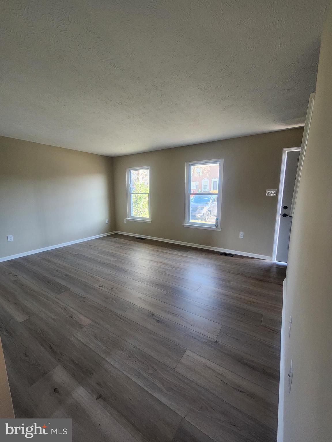 BROOKLAND HEIGHTS - Residential Lease