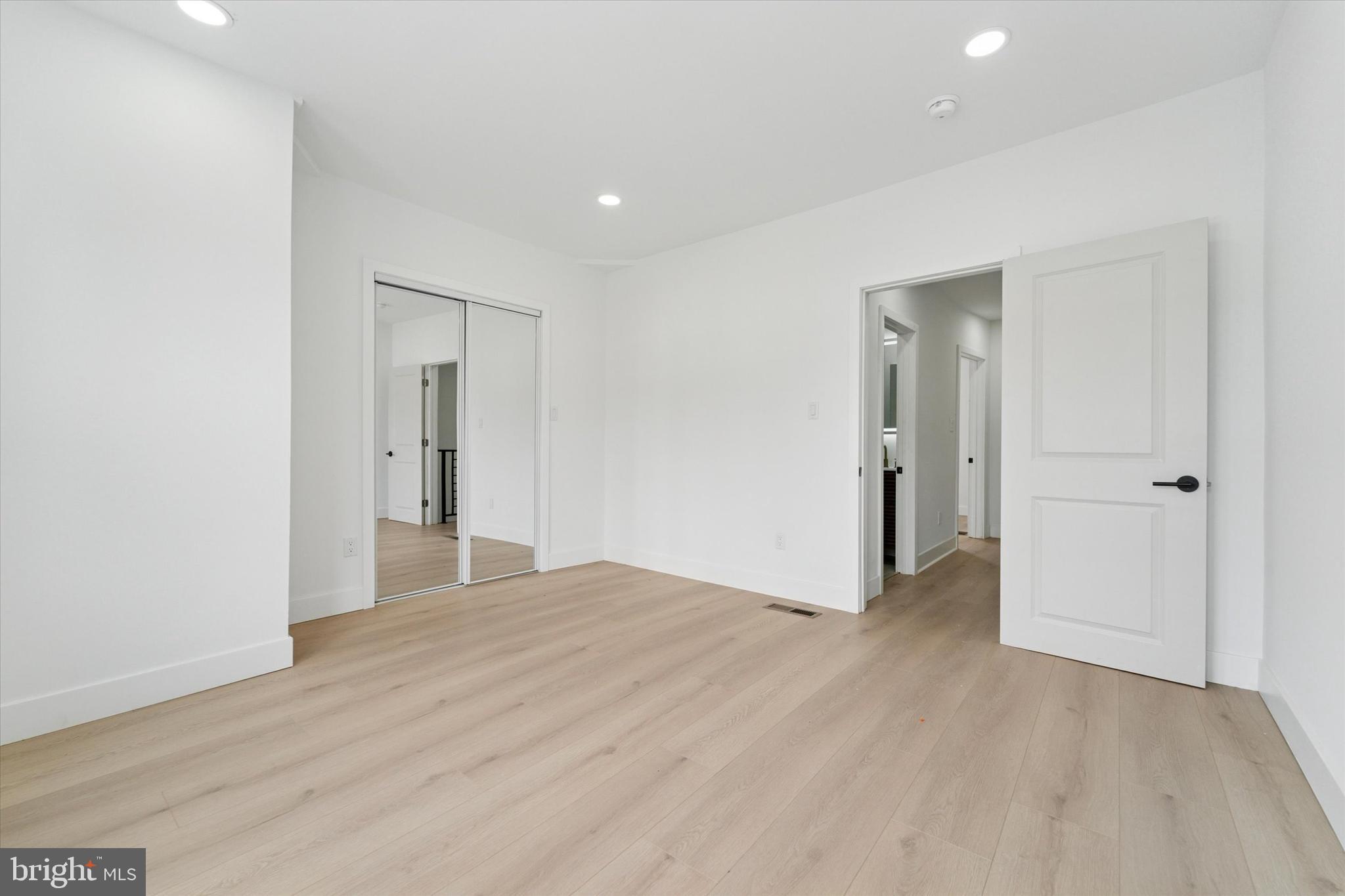 PHILADELPHIA - Residential