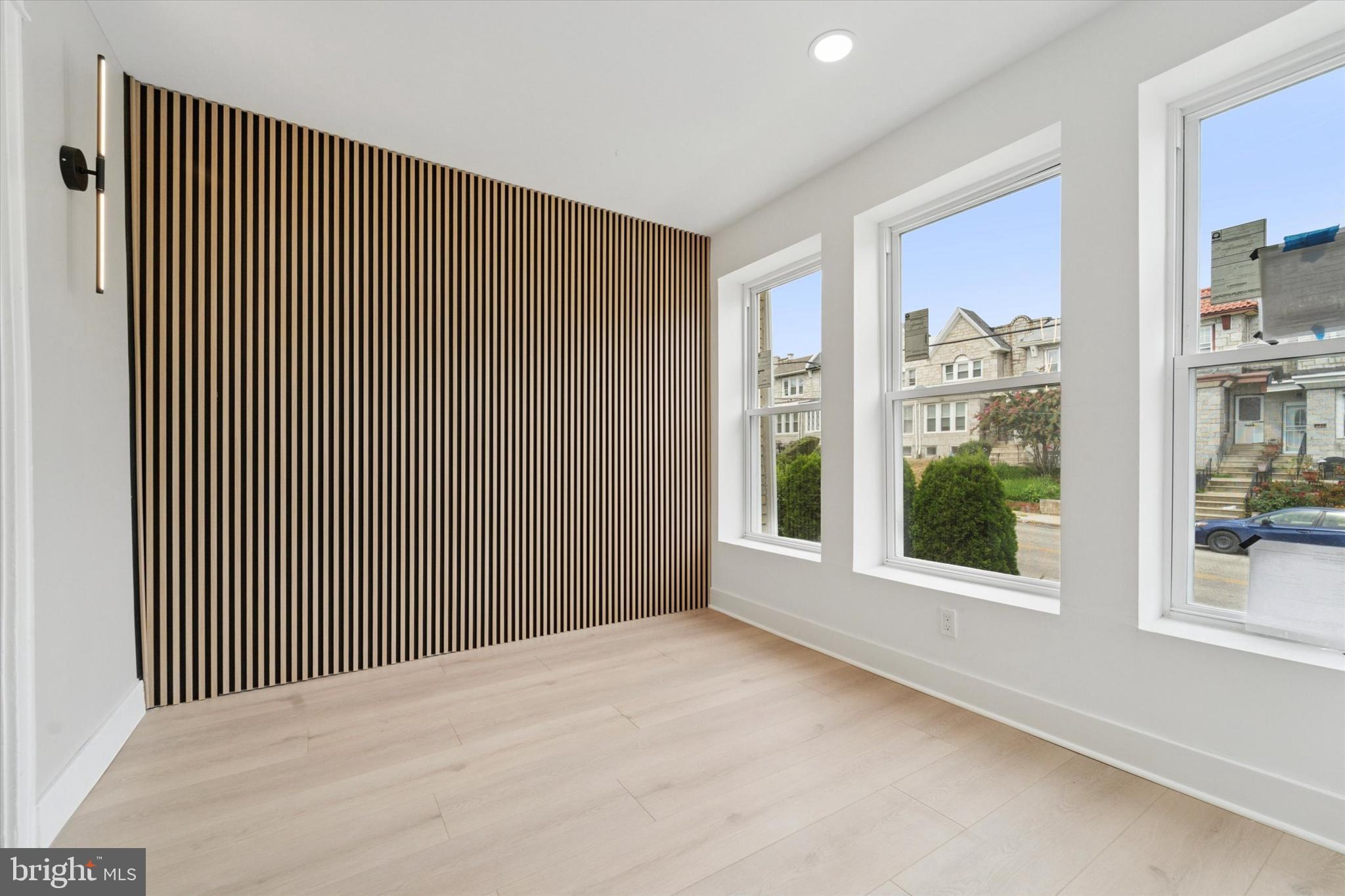 PHILADELPHIA - Residential