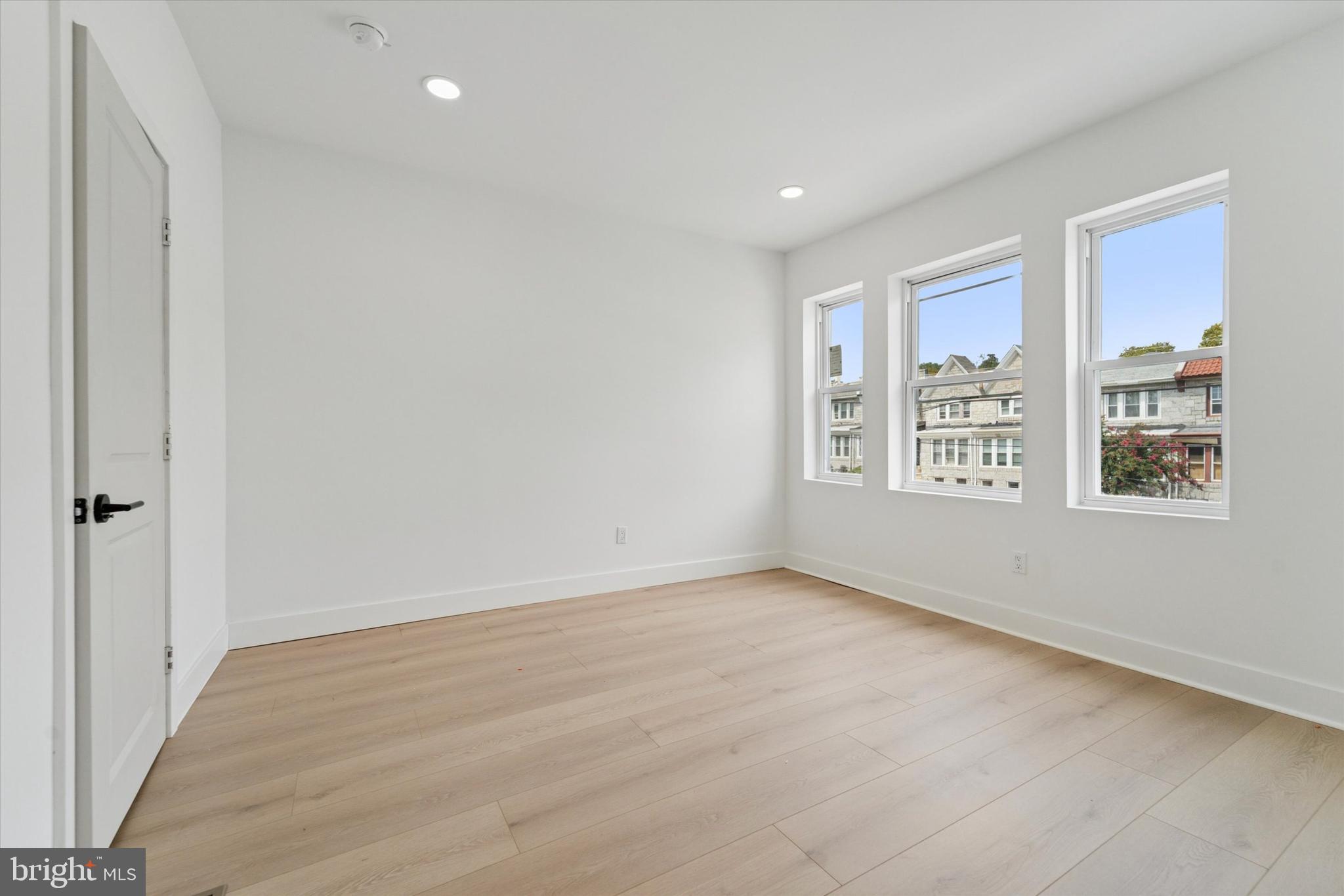 PHILADELPHIA - Residential