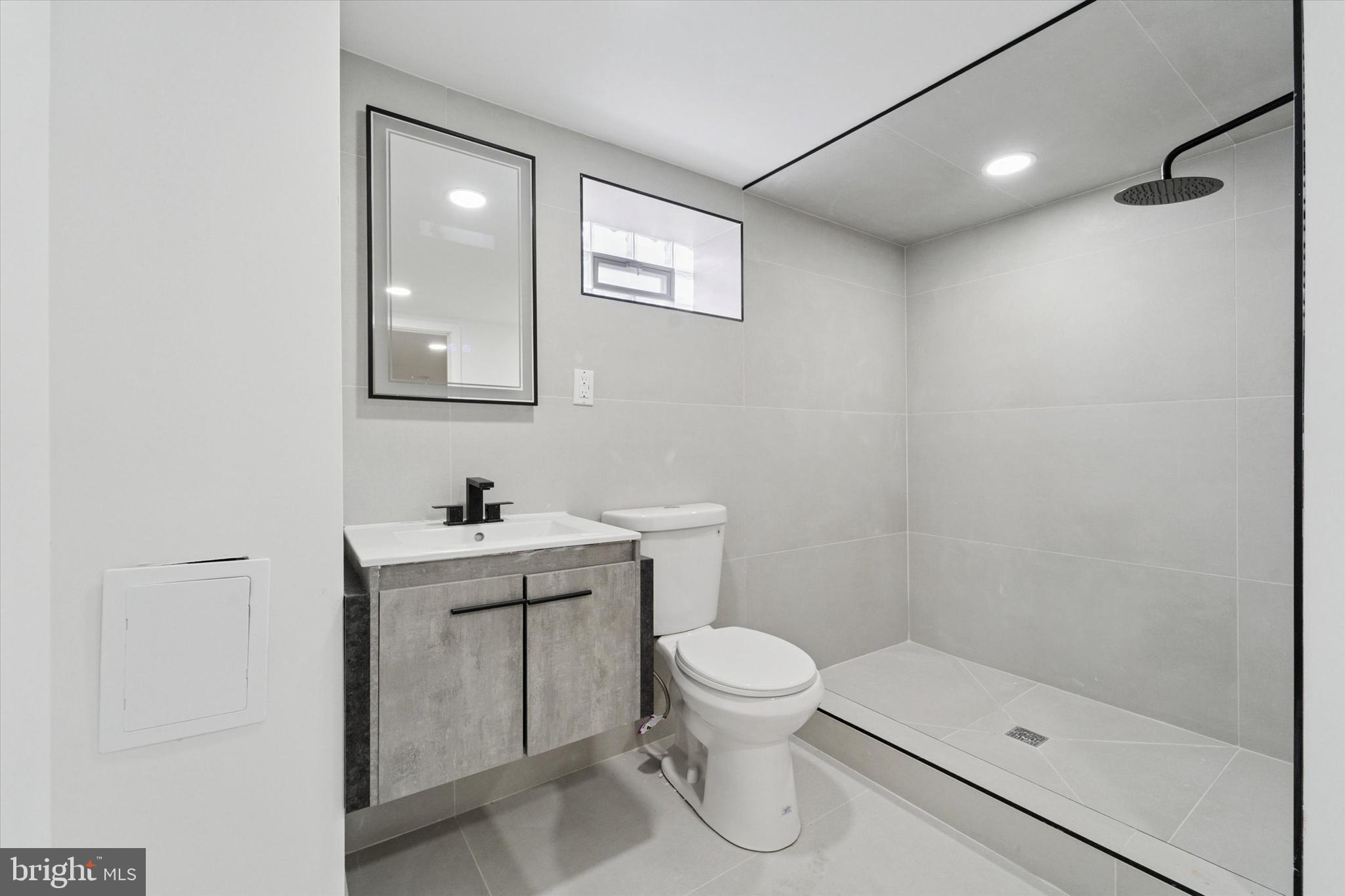 PHILADELPHIA - Residential