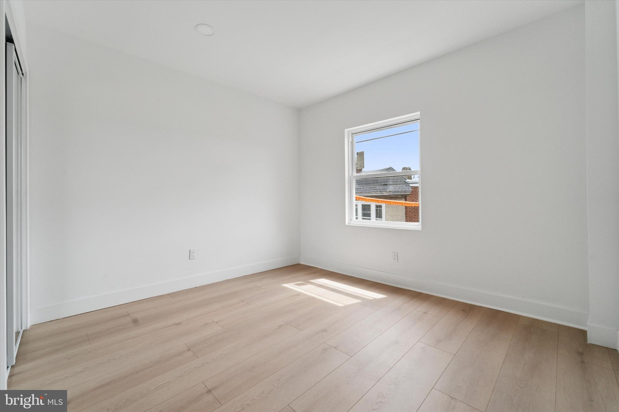 PHILADELPHIA - Residential