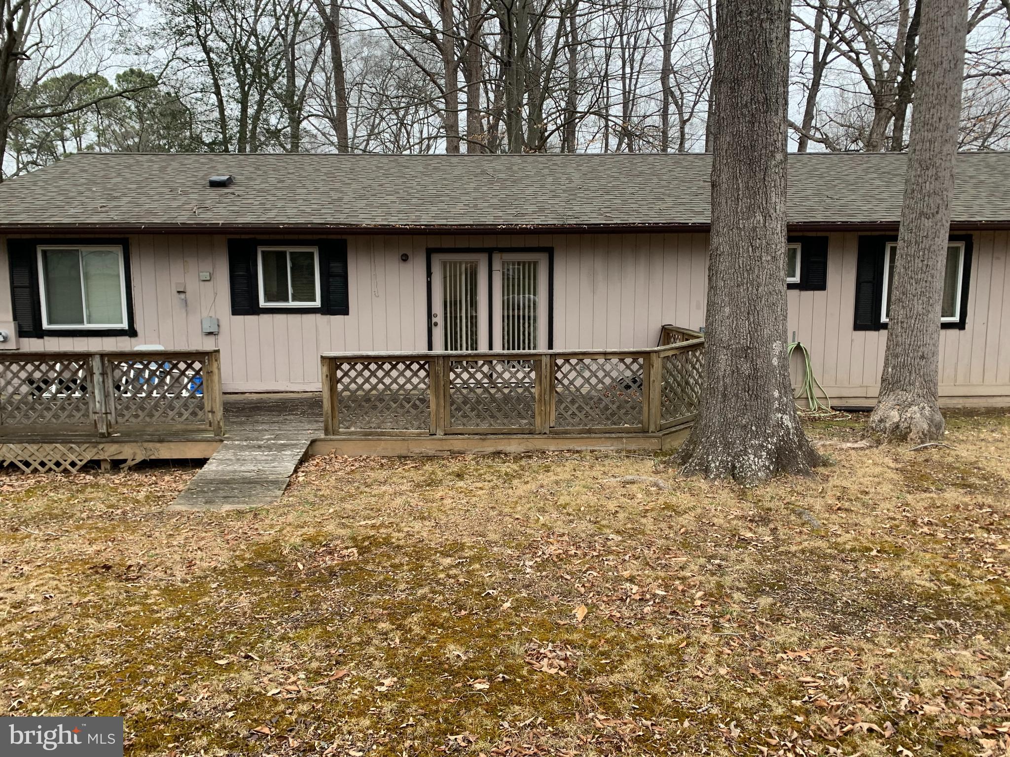 STONEYBROOKE - Residential