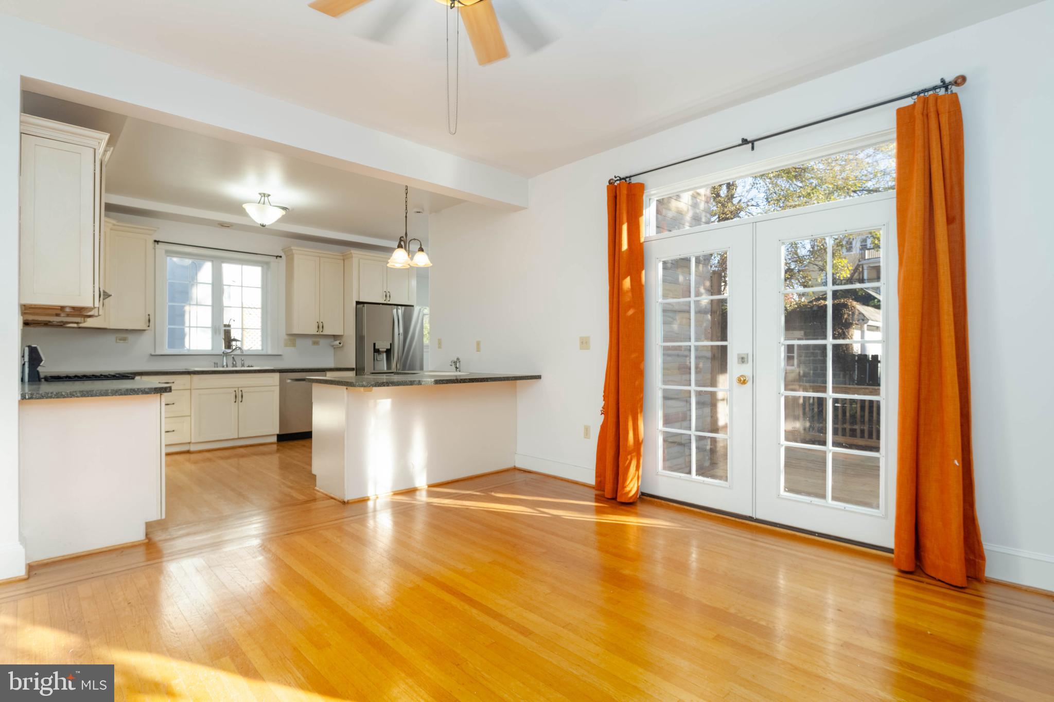 MOUNT WASHINGTON - Residential