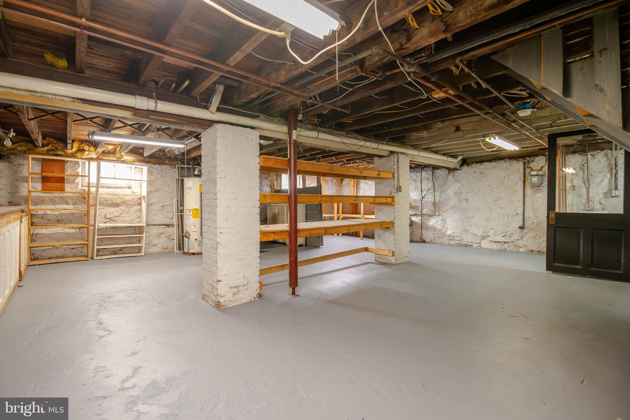 MOUNT WASHINGTON - Residential