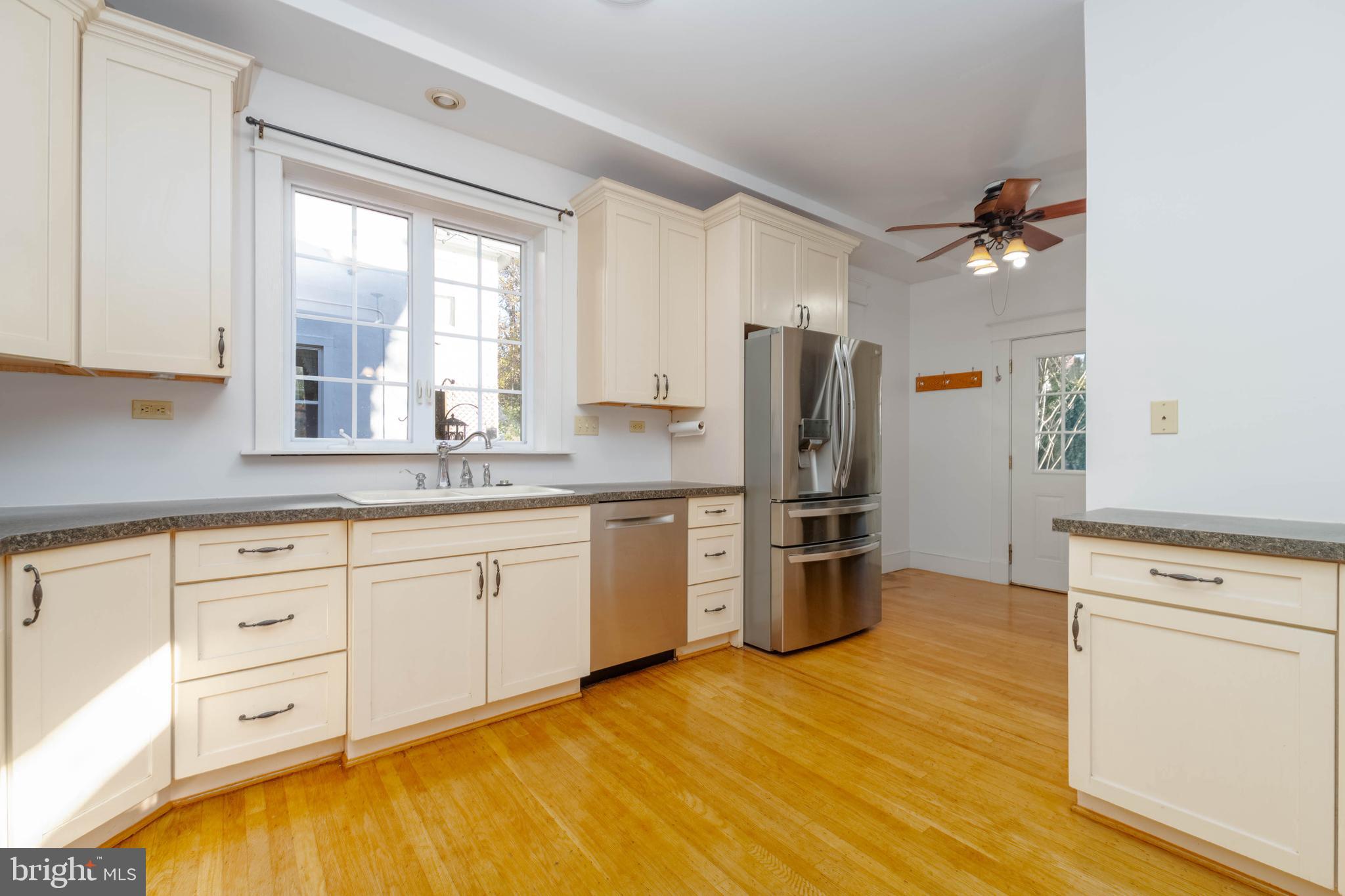 MOUNT WASHINGTON - Residential