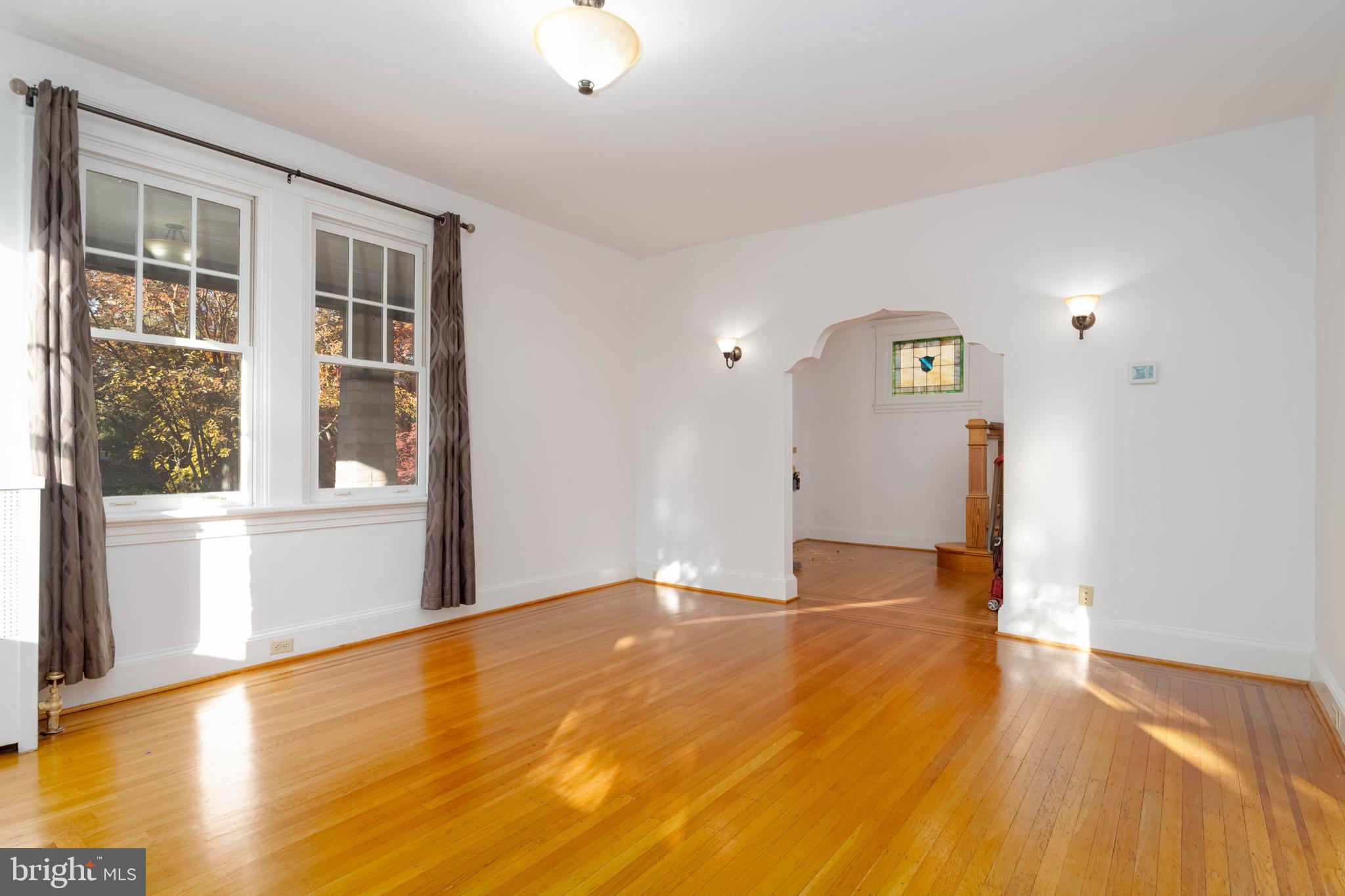 MOUNT WASHINGTON - Residential