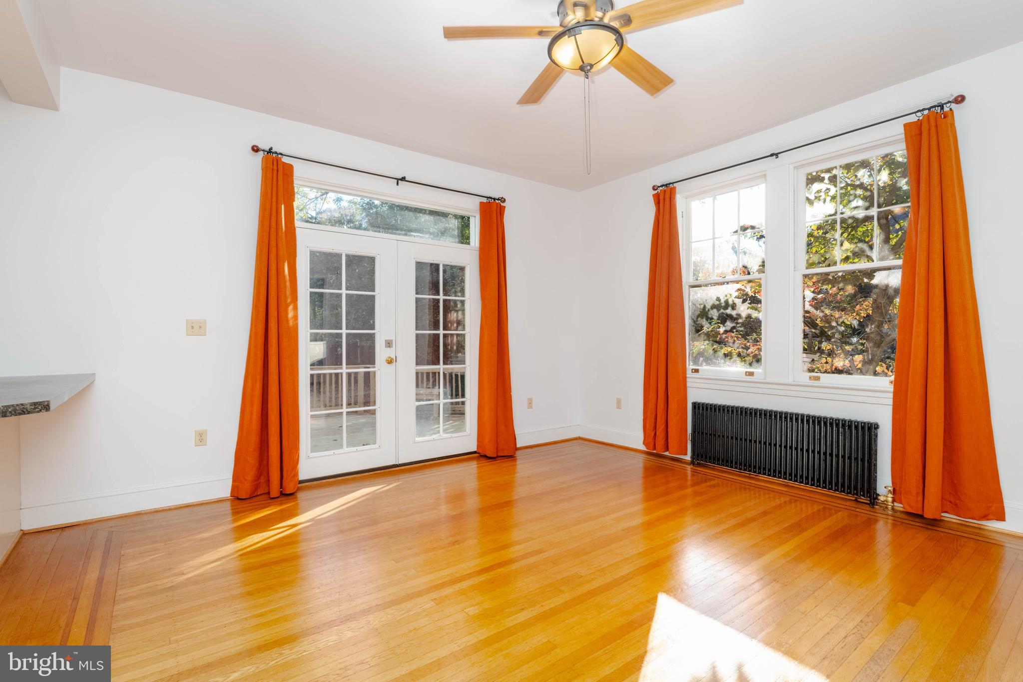 MOUNT WASHINGTON - Residential