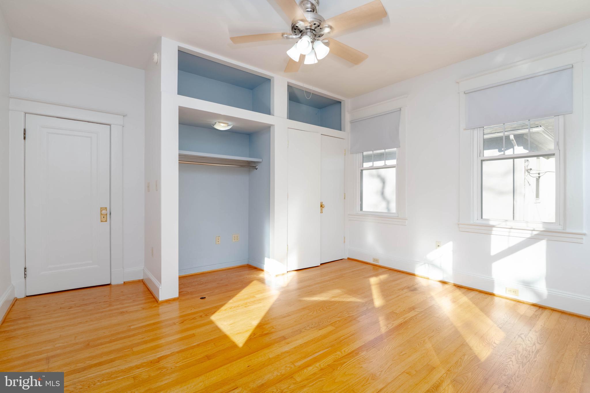 MOUNT WASHINGTON - Residential