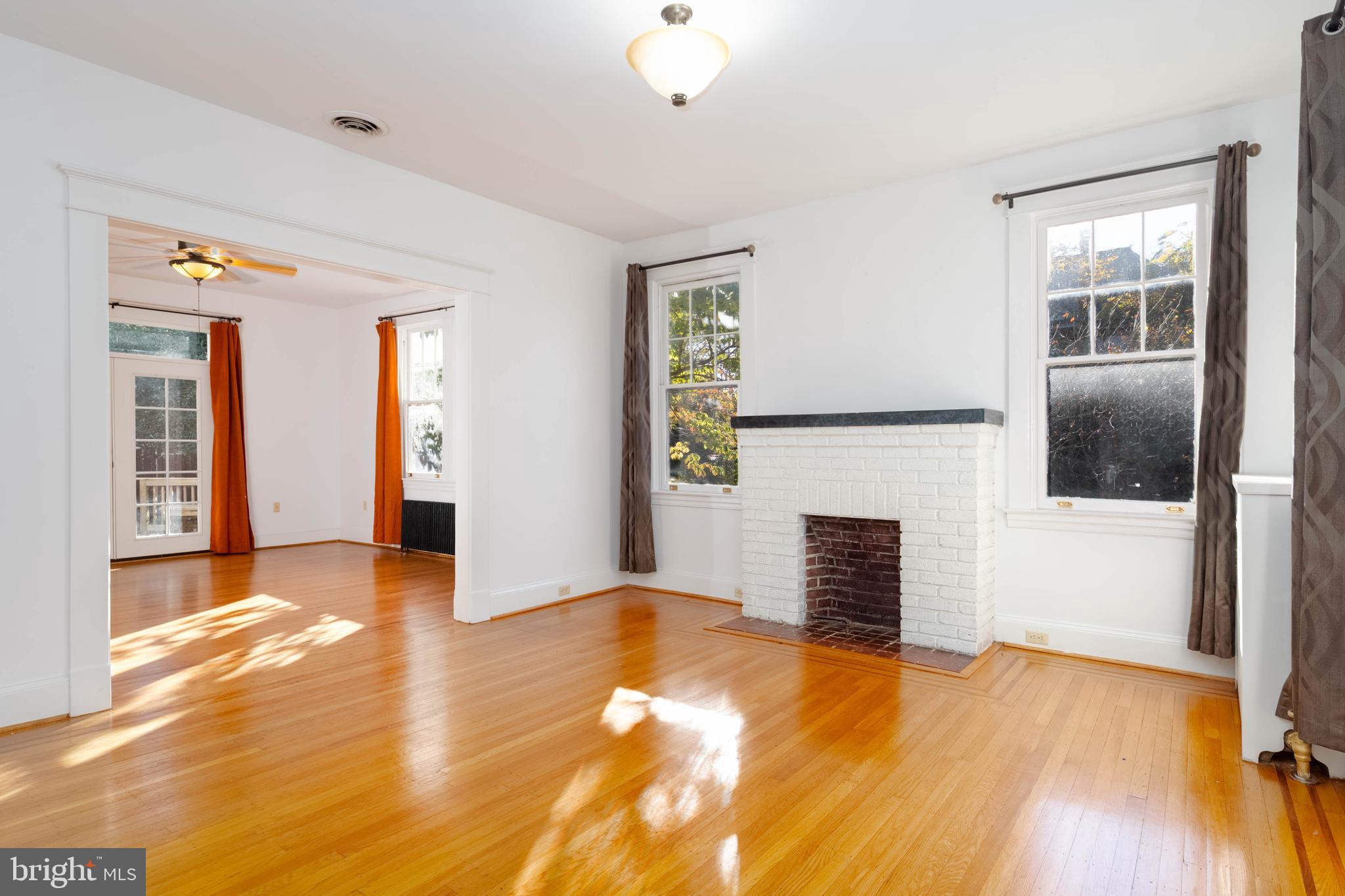 MOUNT WASHINGTON - Residential